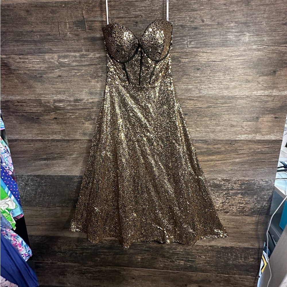 Lulu's Strapless‎ Gold Sequin Dress Womens XS